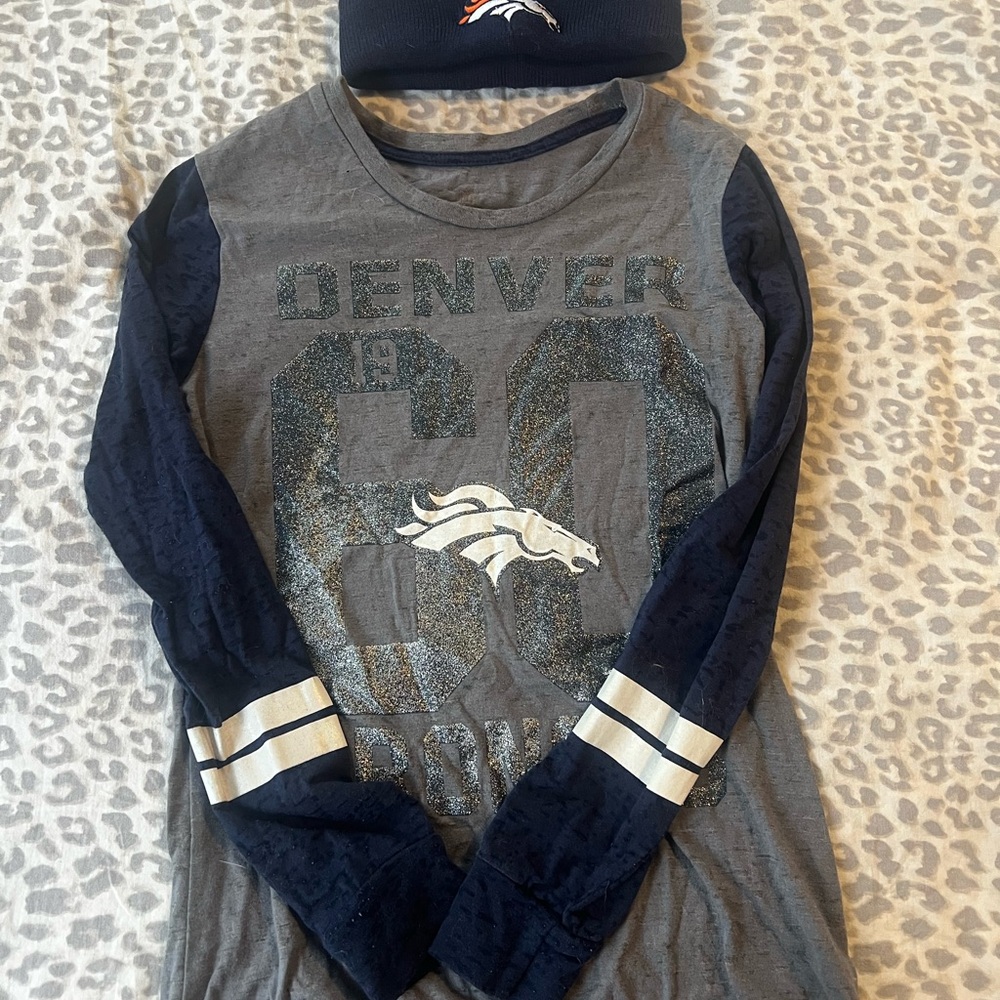 Women's Denver Long Sleeve Tee - Navy and Gray